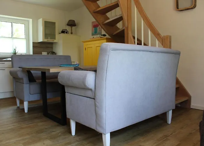 12a Gut Apartman Tossens